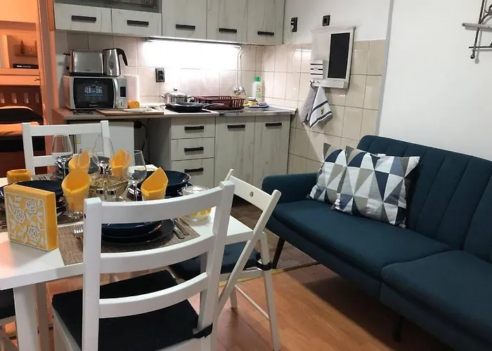 Apartments Balkanska City Center
